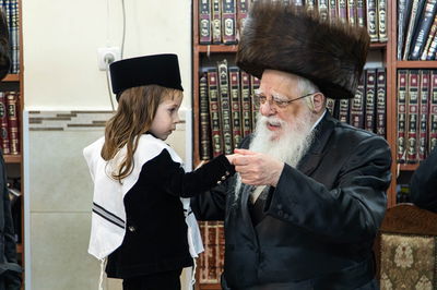 שמחת החלאקה לנכד האדמו"רים משאץ ויז'ניץ ונארול