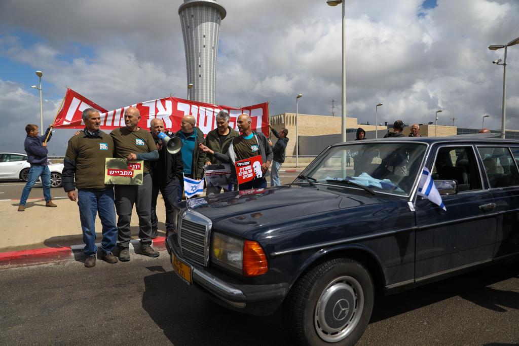 הלוחמים מ'אנטבה' באו עם המרצדס; שרה נתניהו לא תצטרף לנסיעה