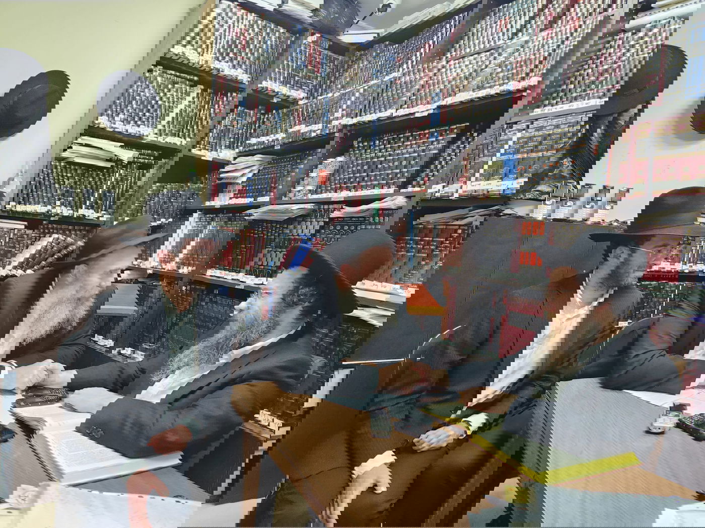 ברכתו של הרב עמרם פריד לעמותת התקשרות