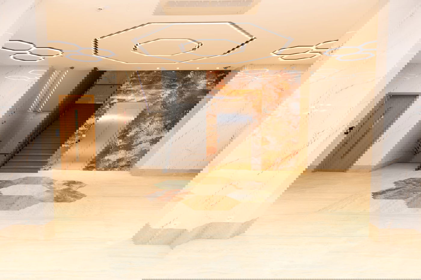 תחת אבטחה משטרתית כבדה: מאות תשב"ר חנכו את החיידר המפואר