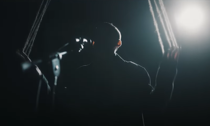 מה הפריע למידד טסה לגדול? // ביקורת סינגלים