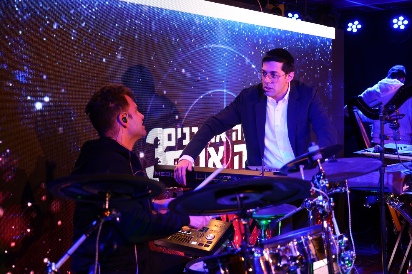 מתנה לגולשי כיכר: עדי נתנאלי באלבום נעימות חדש