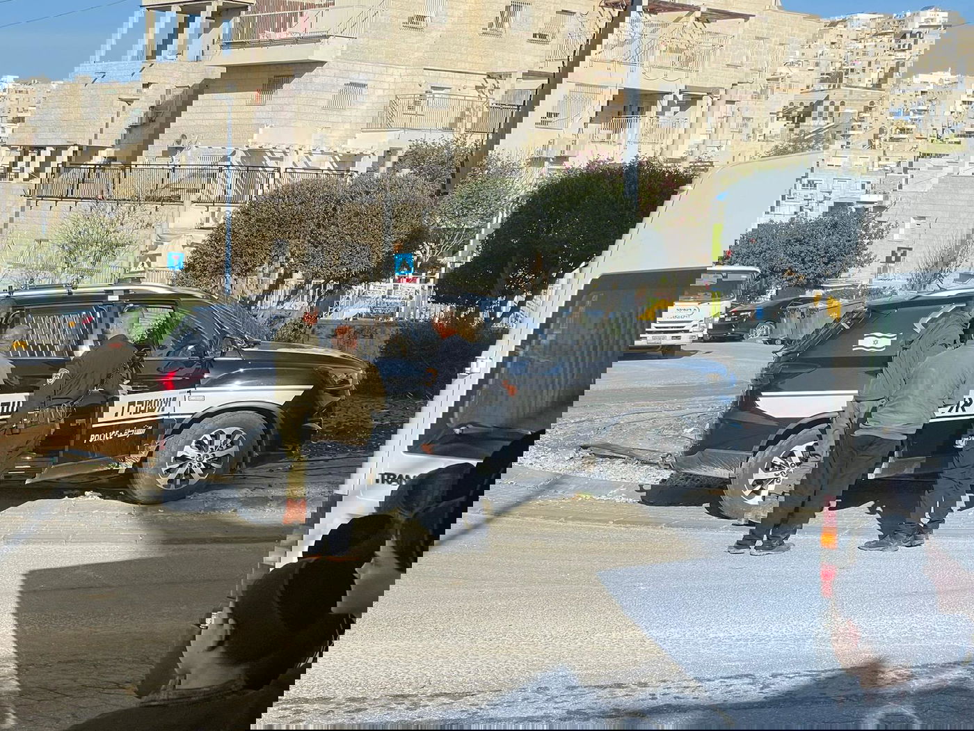 "אספו" מקרר יקר ערך וציוד נוסף ועוכבו לחקירה