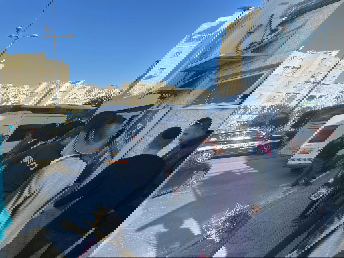 "אספו" מקרר יקר ערך וציוד נוסף ועוכבו לחקירה