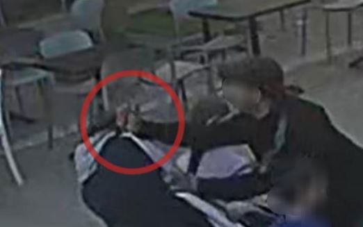 הותר לפרסום: תושב איו"ש דקר אישה ליד הילד; "היה נס"