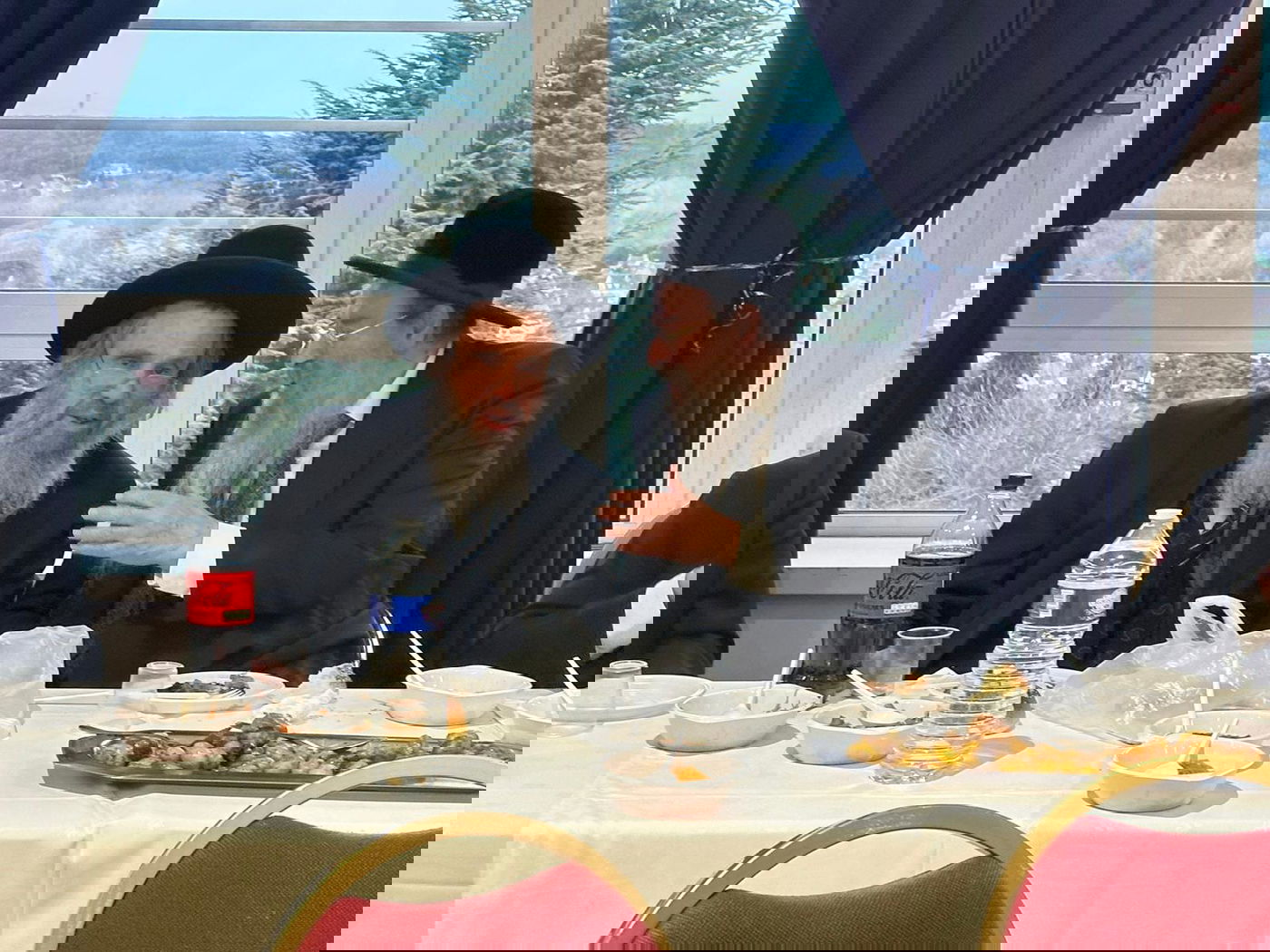  דמעות בעיניים: הישיבה המיתולוגית של פריז עזבה ועברה למקום מרוחק; "לא היה אפשר עם בעיות הצניעות"