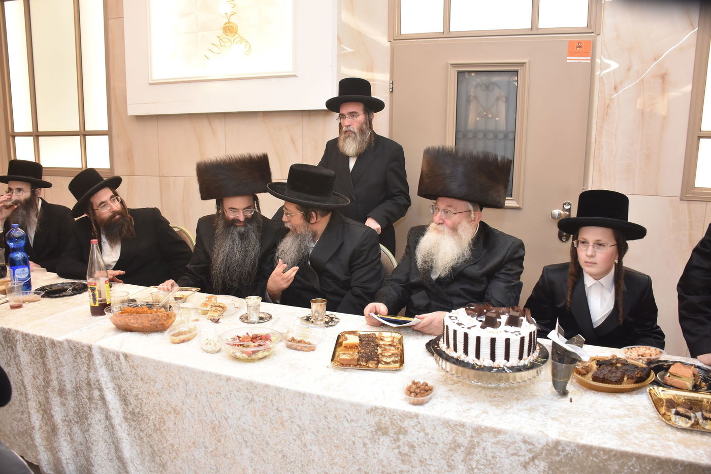 שמחת בר המצווה בספינקא סאסרעגן | צפו