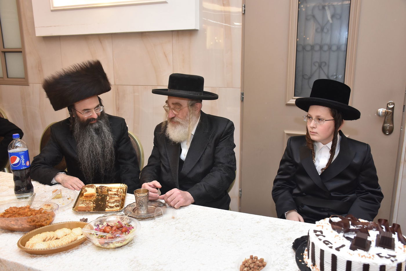 שמחת בר המצווה בספינקא סאסרעגן | צפו