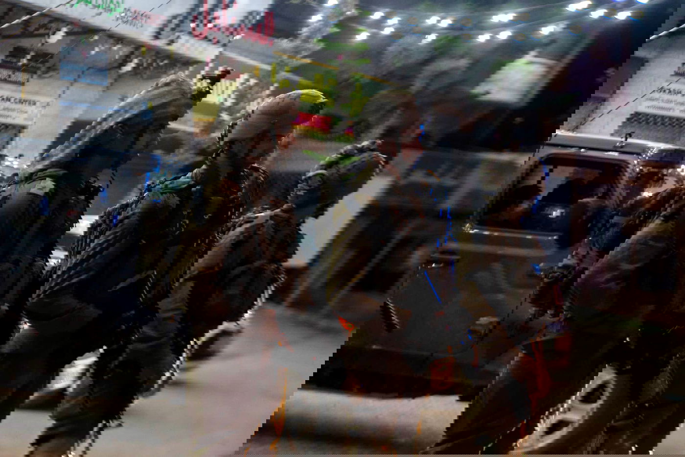 תיעוד: המצוד אחר המחבל שירה על לוחמים בחווארה 