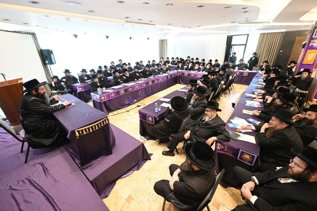 ועידת העסקנים לבית צאנז | תיעוד מסכם