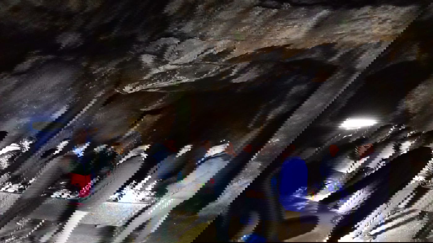 מפתיע: סיום
"מסכת נזיר" ב"מערת הנזירים" – "מערת הרשב"י"