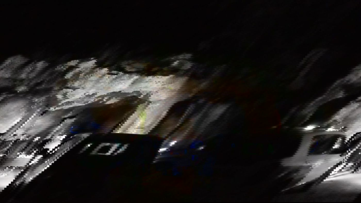 מפתיע: סיום
"מסכת נזיר" ב"מערת הנזירים" – "מערת הרשב"י"