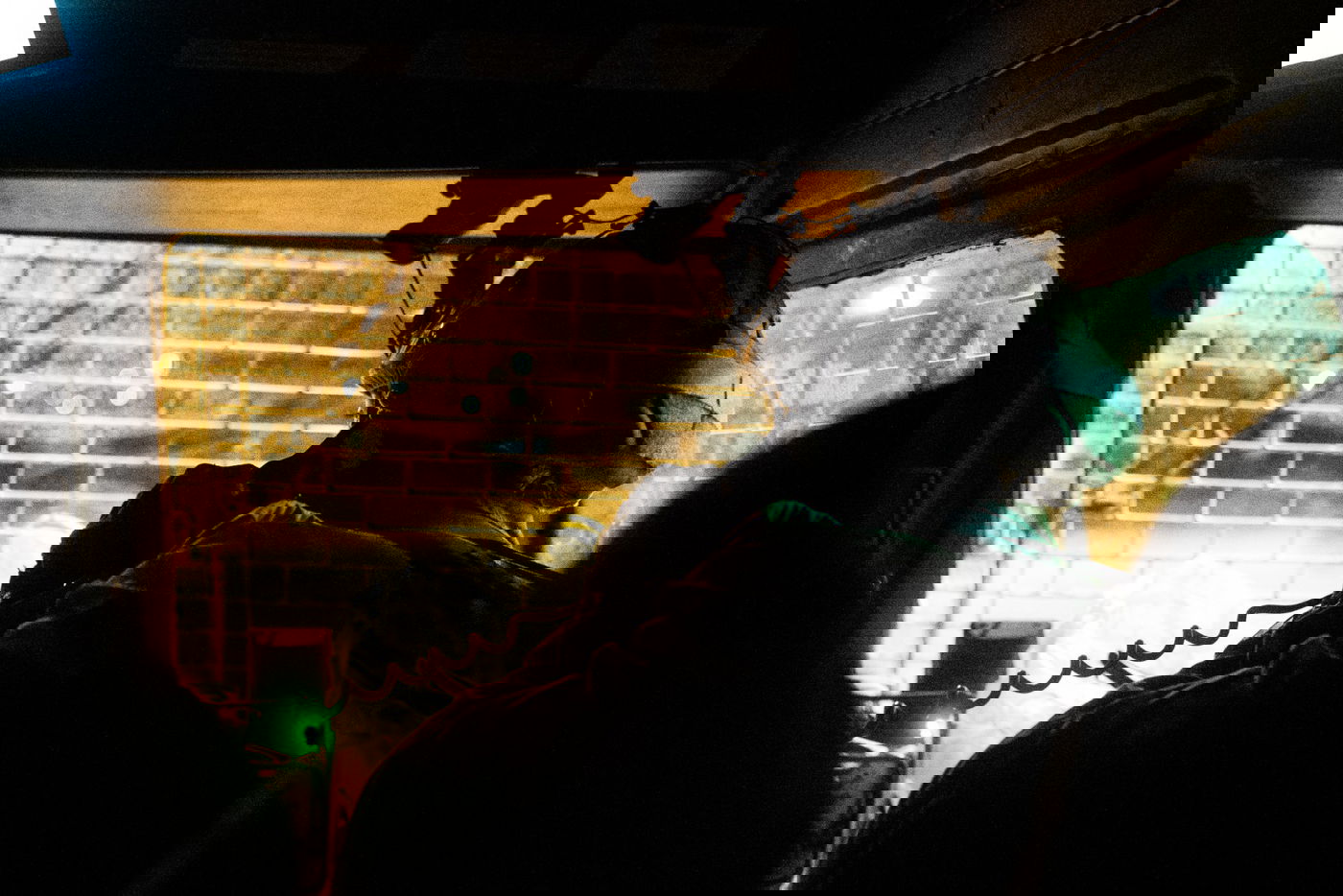 אבנים ויריות לעבר כוחות הביטחון בעת מעצר מבוקשים