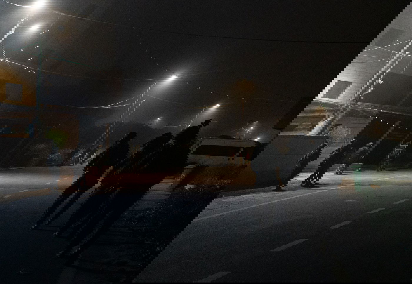 אבנים ויריות לעבר כוחות הביטחון בעת מעצר מבוקשים