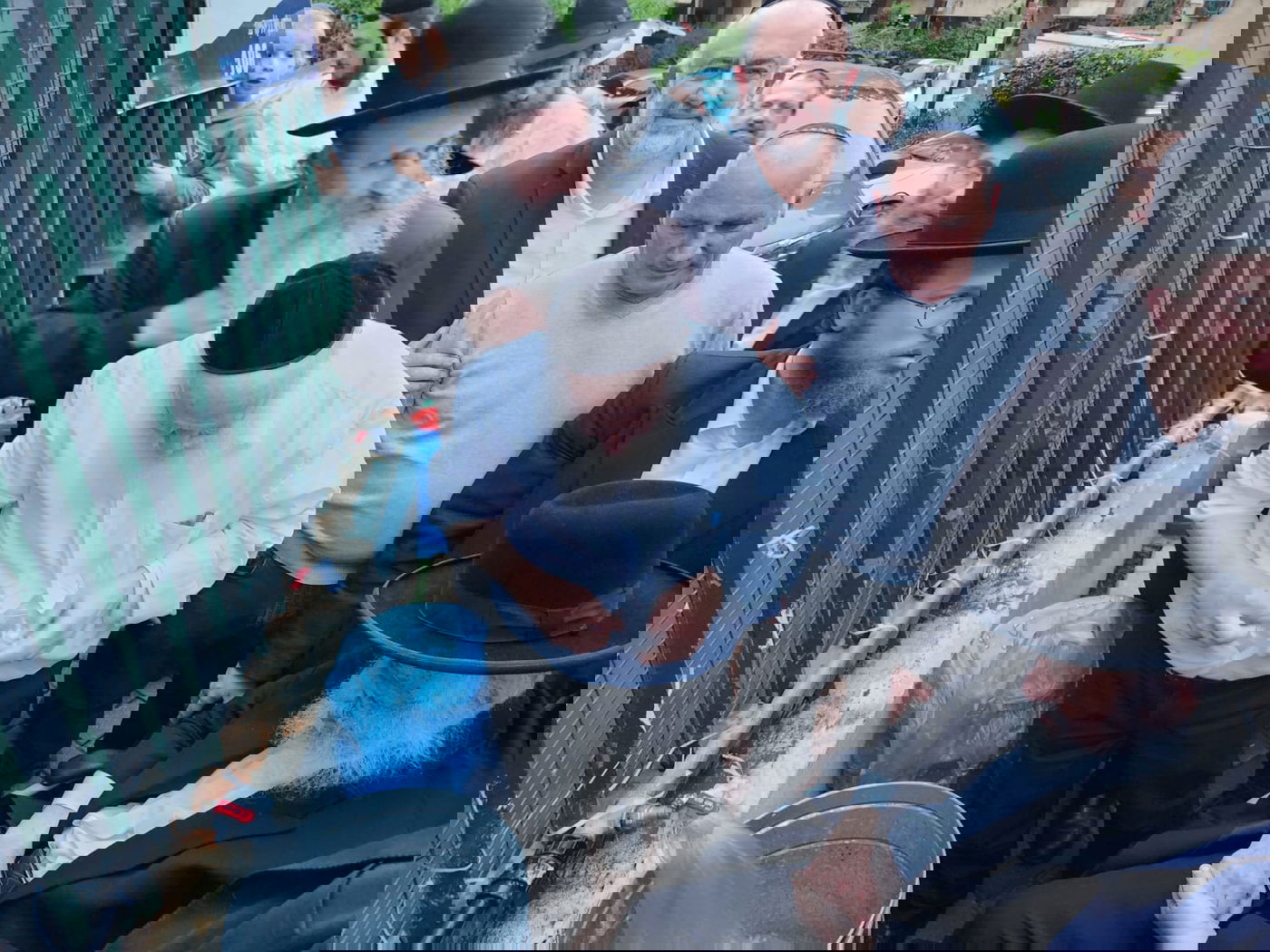 הגרב"ד פוברסקי שאב "מים שלנו" בבני ברק | צפו בגלריה