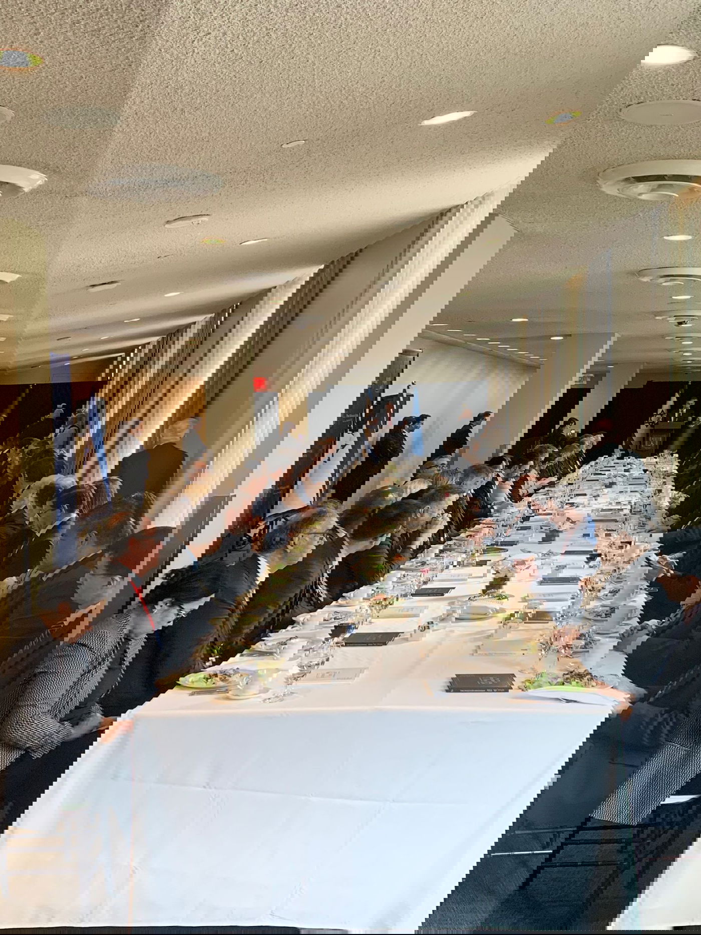 צפו בתיעוד: כששגרירת ארה"ב קראה את "הא לחמא עניא"