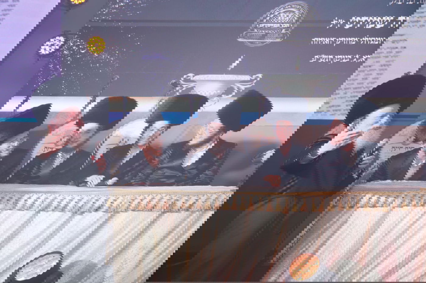 האברכים של גור סיימו את כל הש"ס בעל פה • תיעוד