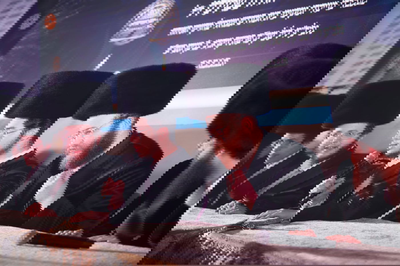 האברכים של גור סיימו את כל הש"ס בעל פה • תיעוד