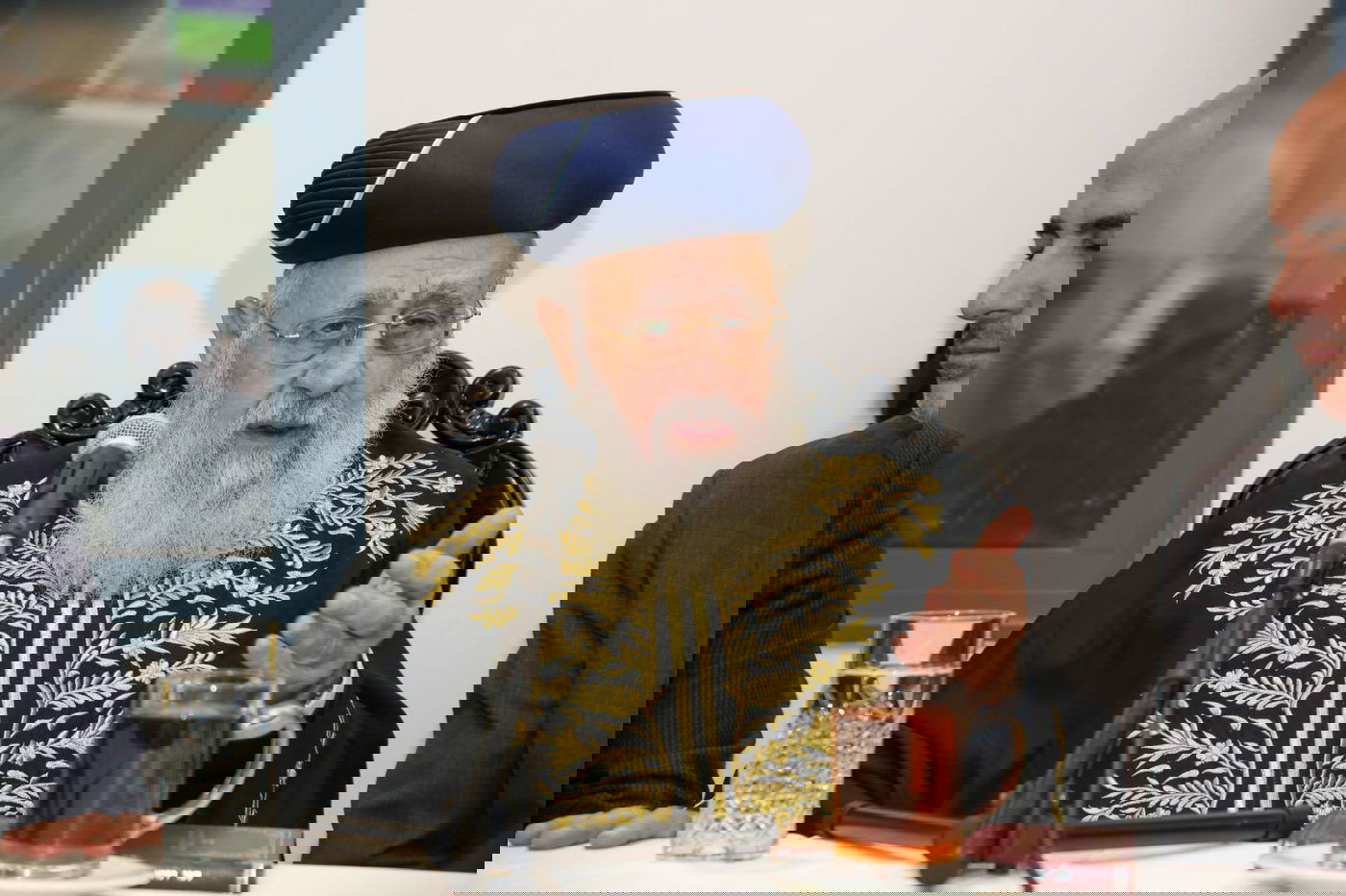 הראש"ל: רכב חשמלי עדיף לצורך נסיעה להצלת חיים בשבת