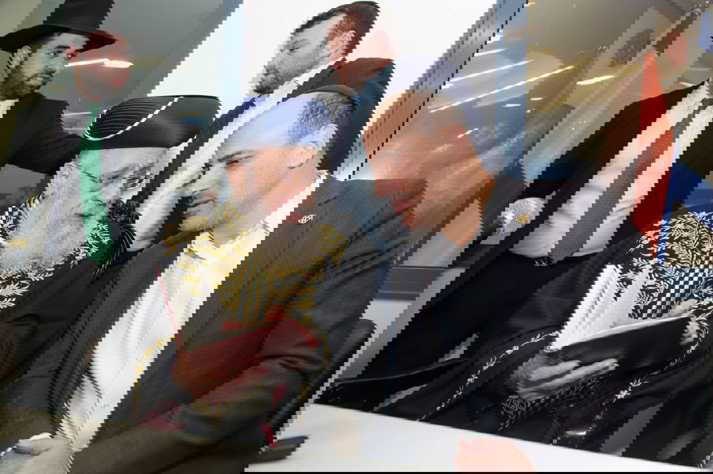 הראש"ל: רכב חשמלי עדיף לצורך נסיעה להצלת חיים בשבת