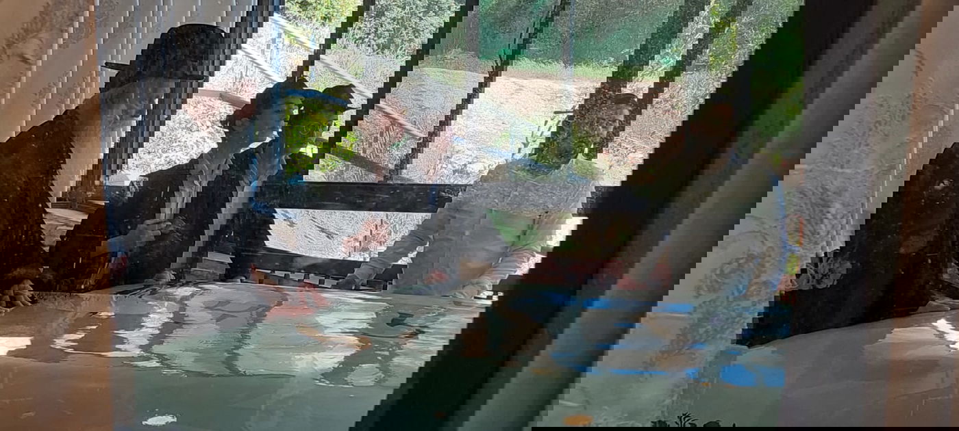 "יש מים קדושים ביהדות"; ישראל שפירא מגיב לזעם