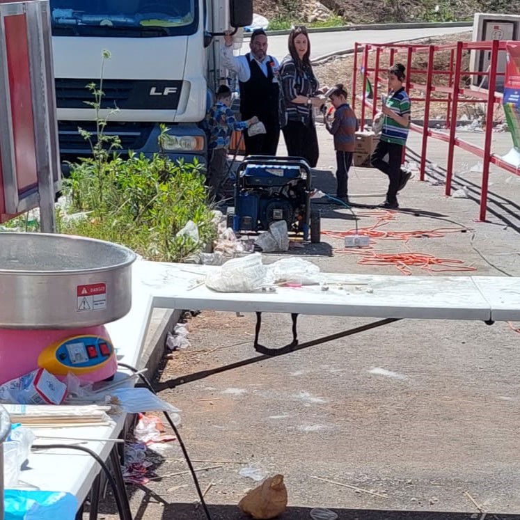 זופניק בכיכר • כל התמונות והנייעס של ערב פסח | מהדורה מיוחדת