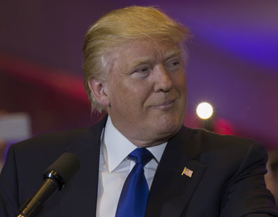 הנשיא לשעבר טראמפ