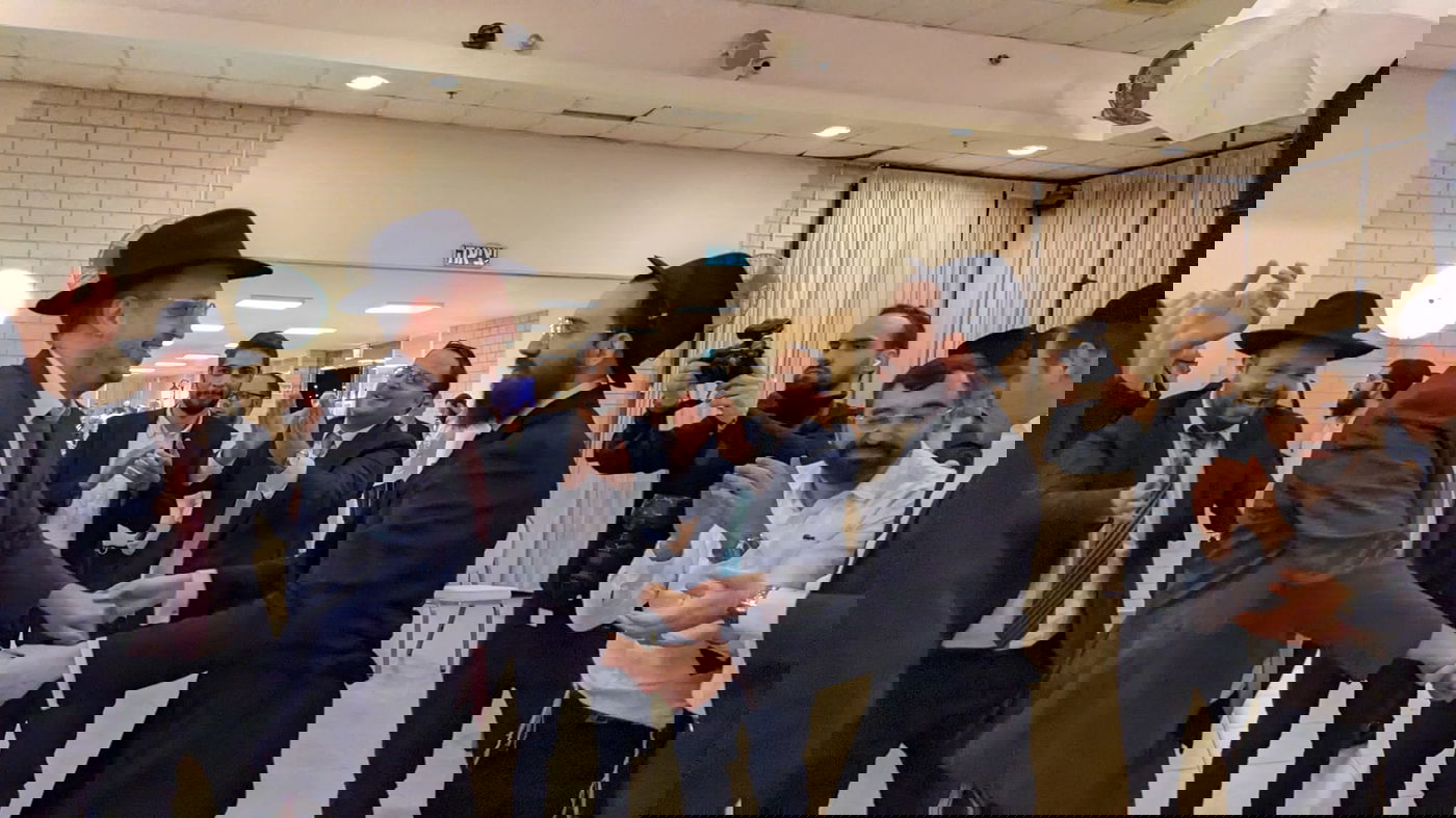 זופניק בכיכר • כל התמונות והנייעס של ערב פסח | מהדורה מיוחדת