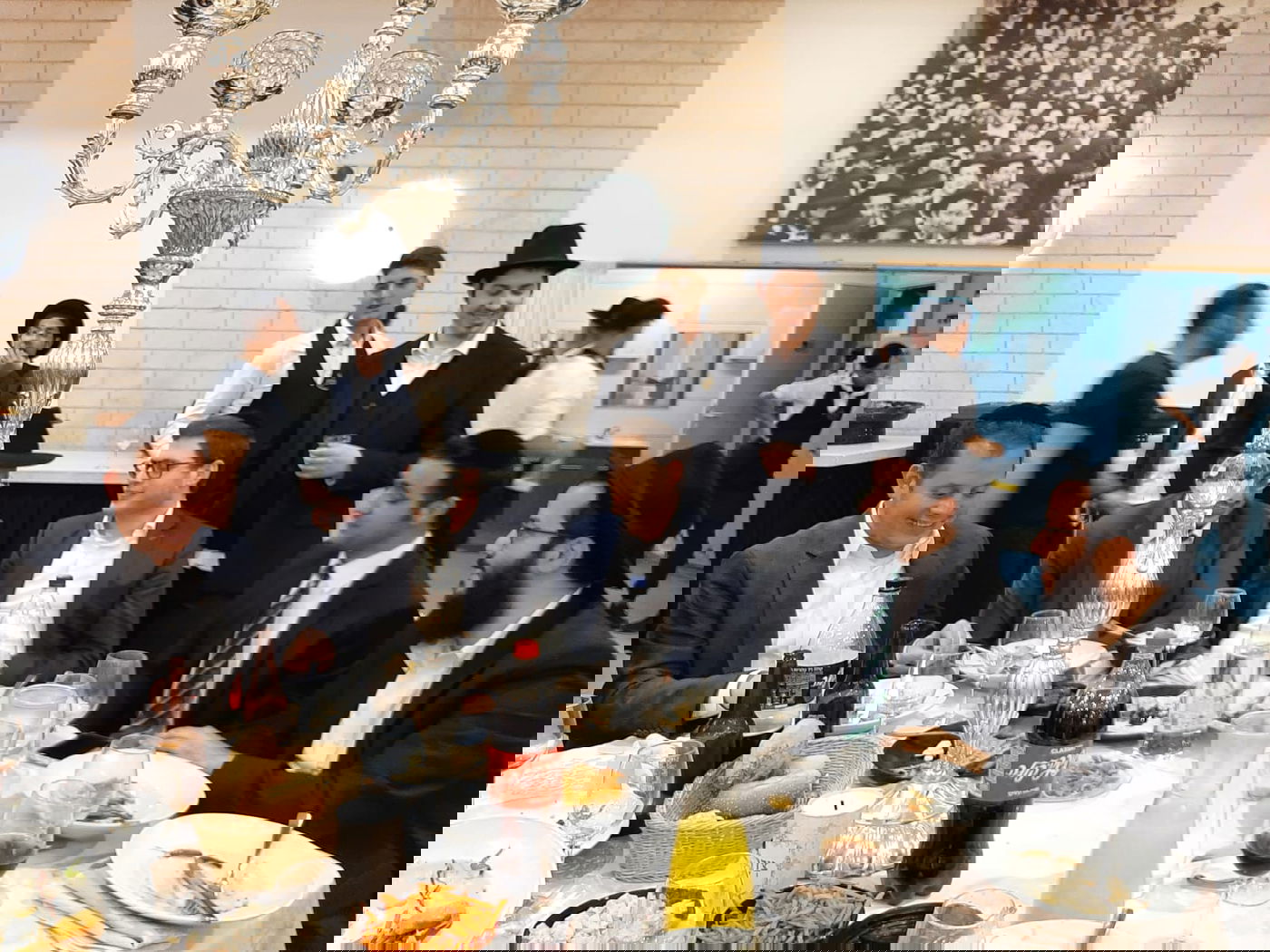 זופניק בכיכר • כל התמונות והנייעס של ערב פסח | מהדורה מיוחדת