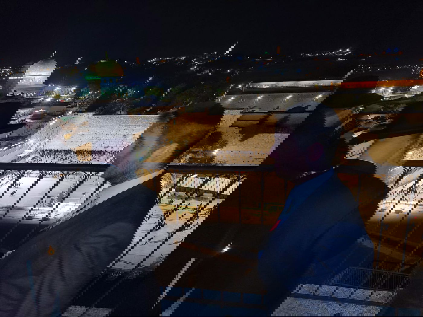 זופניק בכיכר • כל התמונות והנייעס של ערב פסח | מהדורה מיוחדת