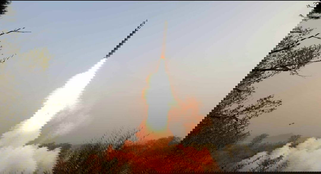 צפון קוריאה מפרסמת תיעוד: כך בוצע הניסוי בטיל החדש