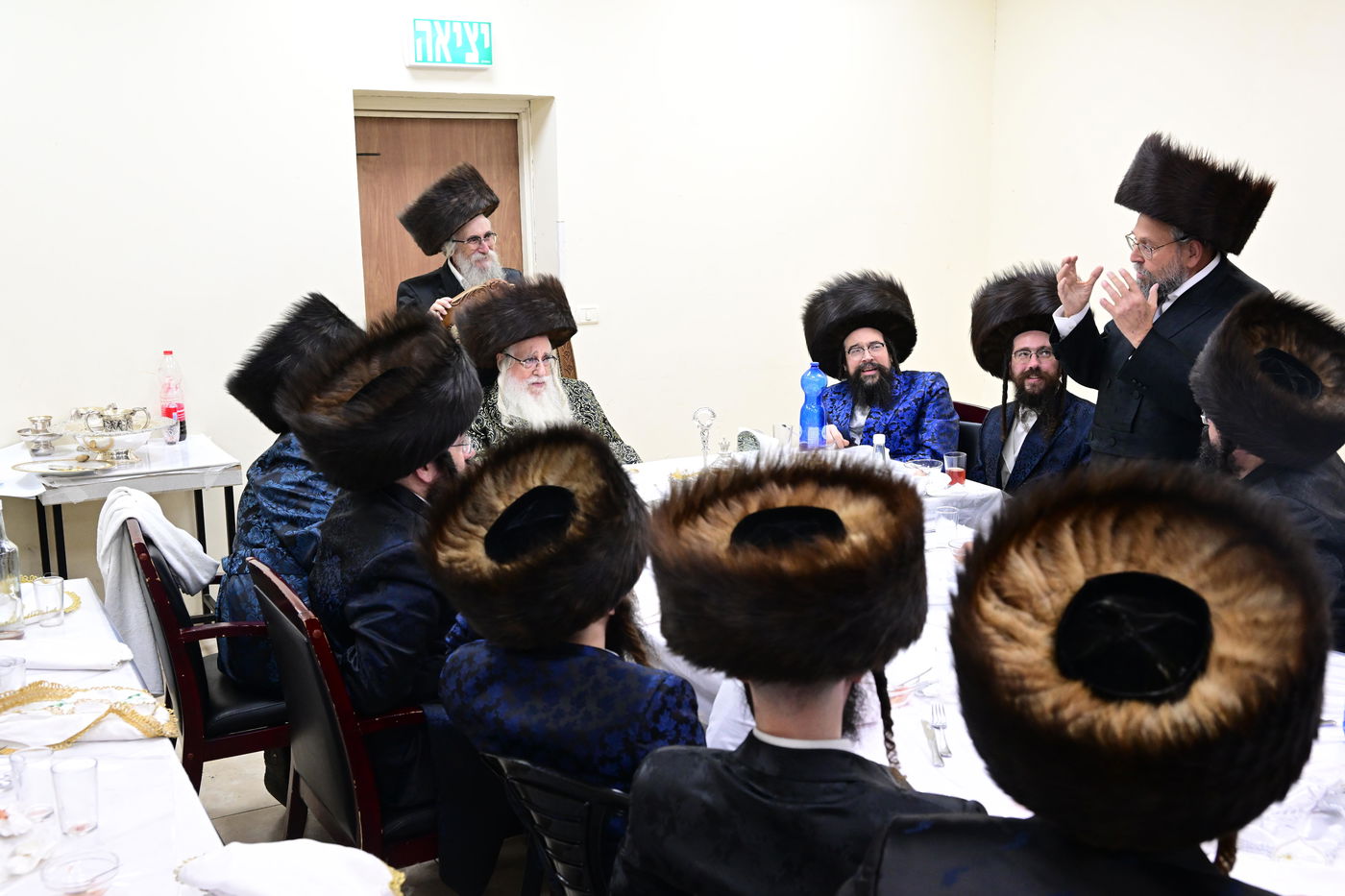 מראות חג הפסח בחצר הקודש צאנז | תיעוד מסכם