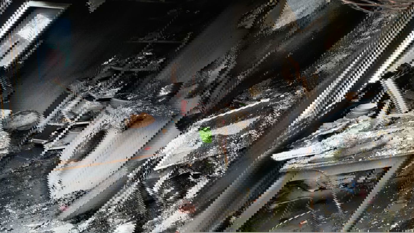 נר שרף את בית המשגיח; האישה ובנותיה נמלטו ברגע האחרון