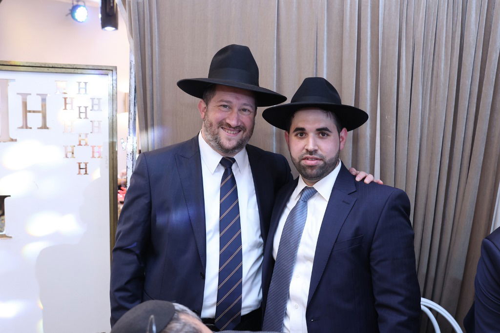 כל המי ומי בשמחת הברית לבן עוזרו של הראש"ל | צפו בגלריה