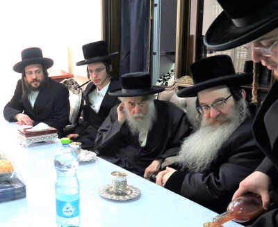 שמחת בית נדבורנא אלעד - זוועהיל | תיעוד