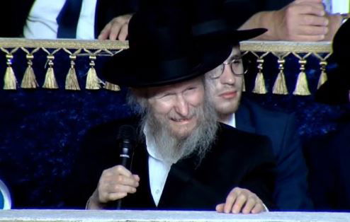 המשגיח פרץ בבכי וזעק: "הקב"ה לא פשט את הרגל, יש המוני יהודים מאמינים" | צפו 