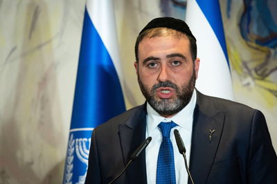 משה ארבל, ארכיון