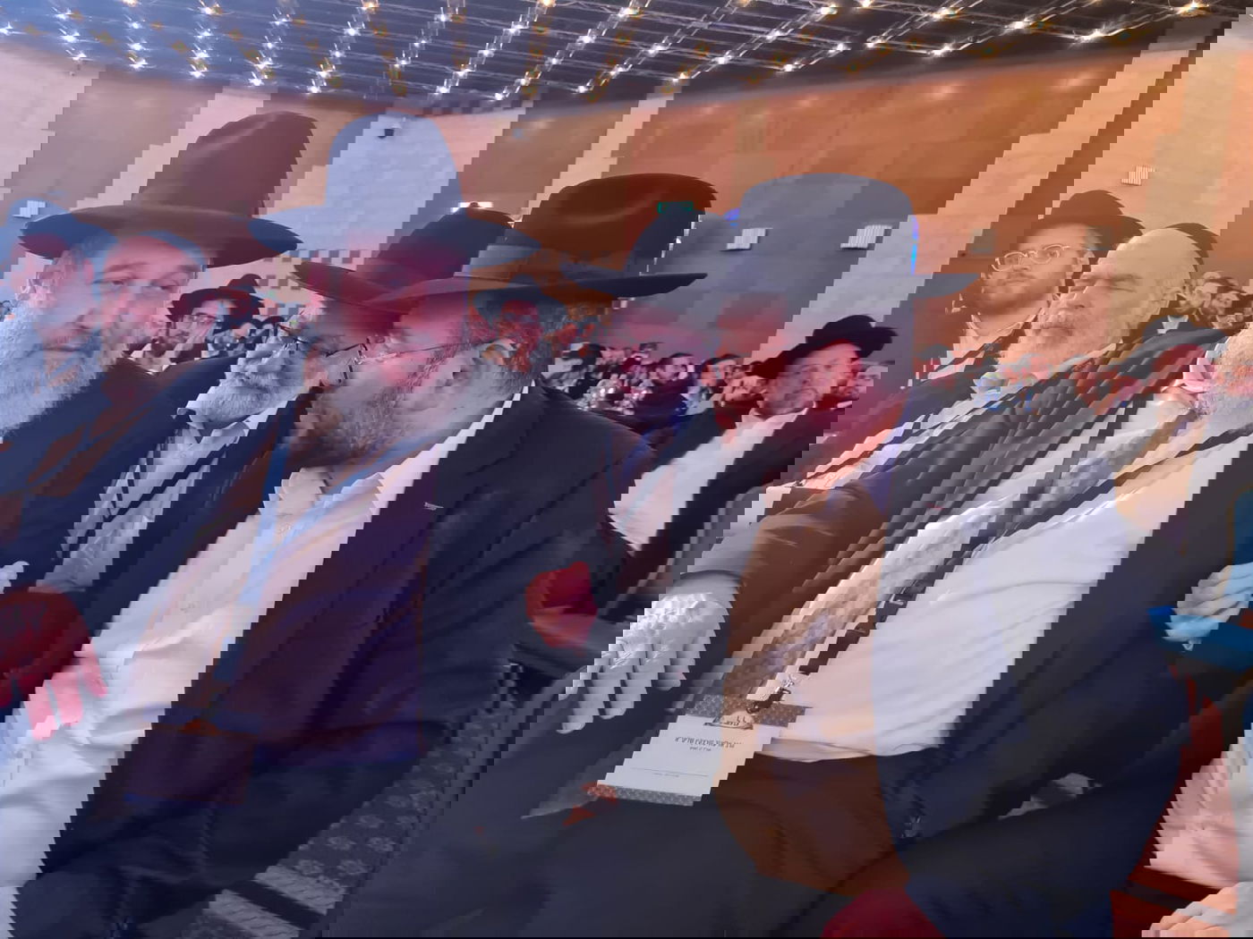 זופניק בכיכר • כל התמונות, הנייעס והחשיפות של השבוע