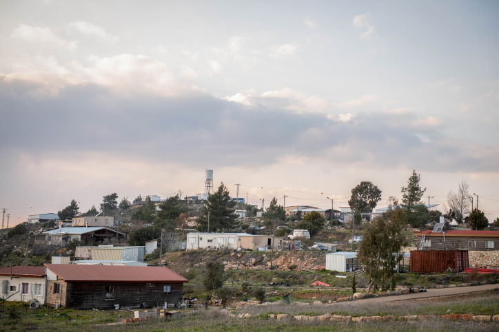התחזית: התקררות ניכרת, יתכן טפטוף עד גשם קל  