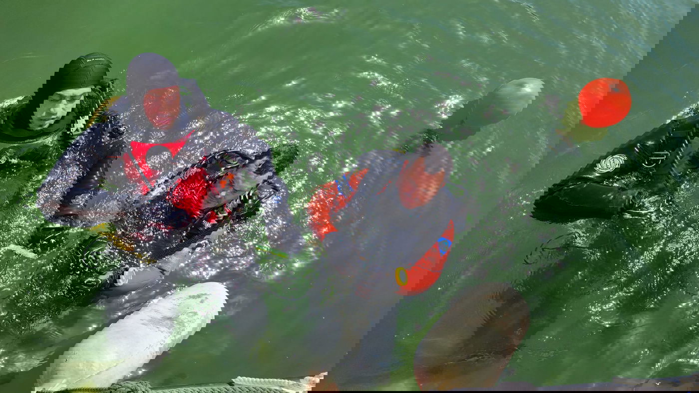 כך מתבצעים החיפושים אחר הנעדר מתחת למי הכינרת | צפו