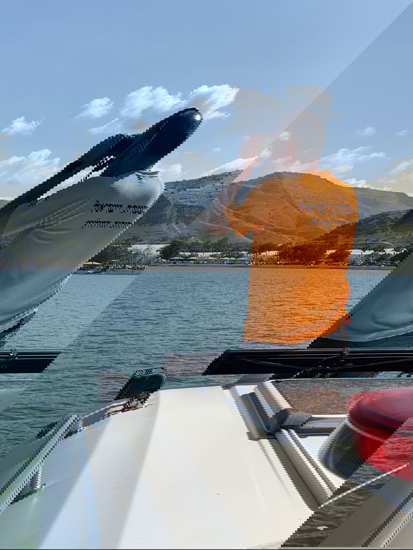 כך מתבצעים החיפושים אחר הנעדר מתחת למי הכינרת | צפו