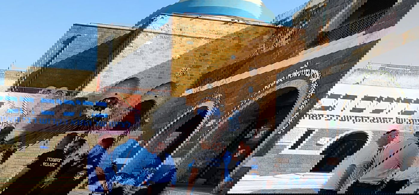 סיור המשטרה בשטח הציון לקראת ההילולא