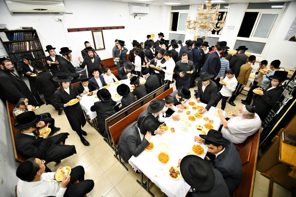 הילולת ר' ישעיה'לה בן ר' משה בשטיבלך המרכזי בביתר | צפו