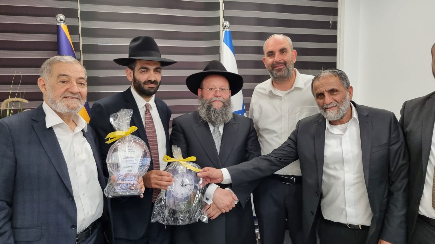 ישפיע על השכונה החרדית? טקס חילופי ראשי מועצות דתיות בעיר לוד