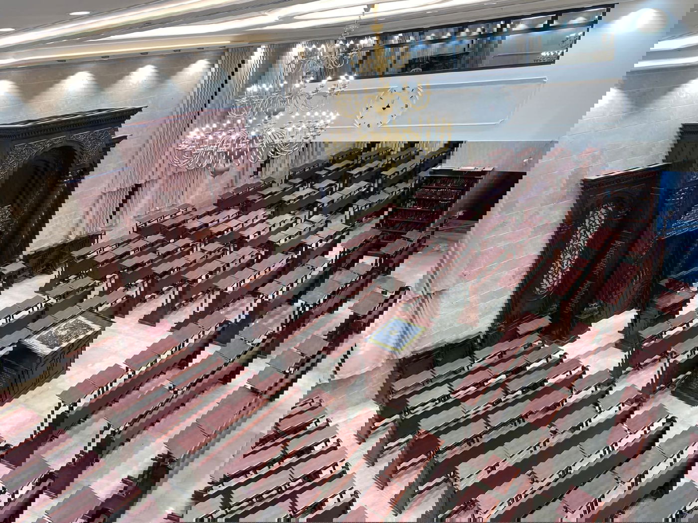 היכל ישיבת נחלת הלוויים לאחר השיפוץ