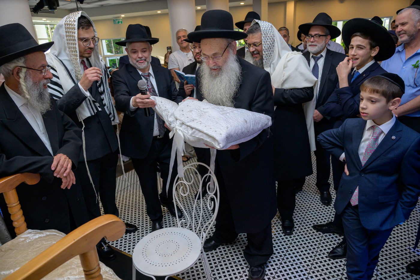 שמחת הברית לנינו של הגר"מ מאיה • תיעוד