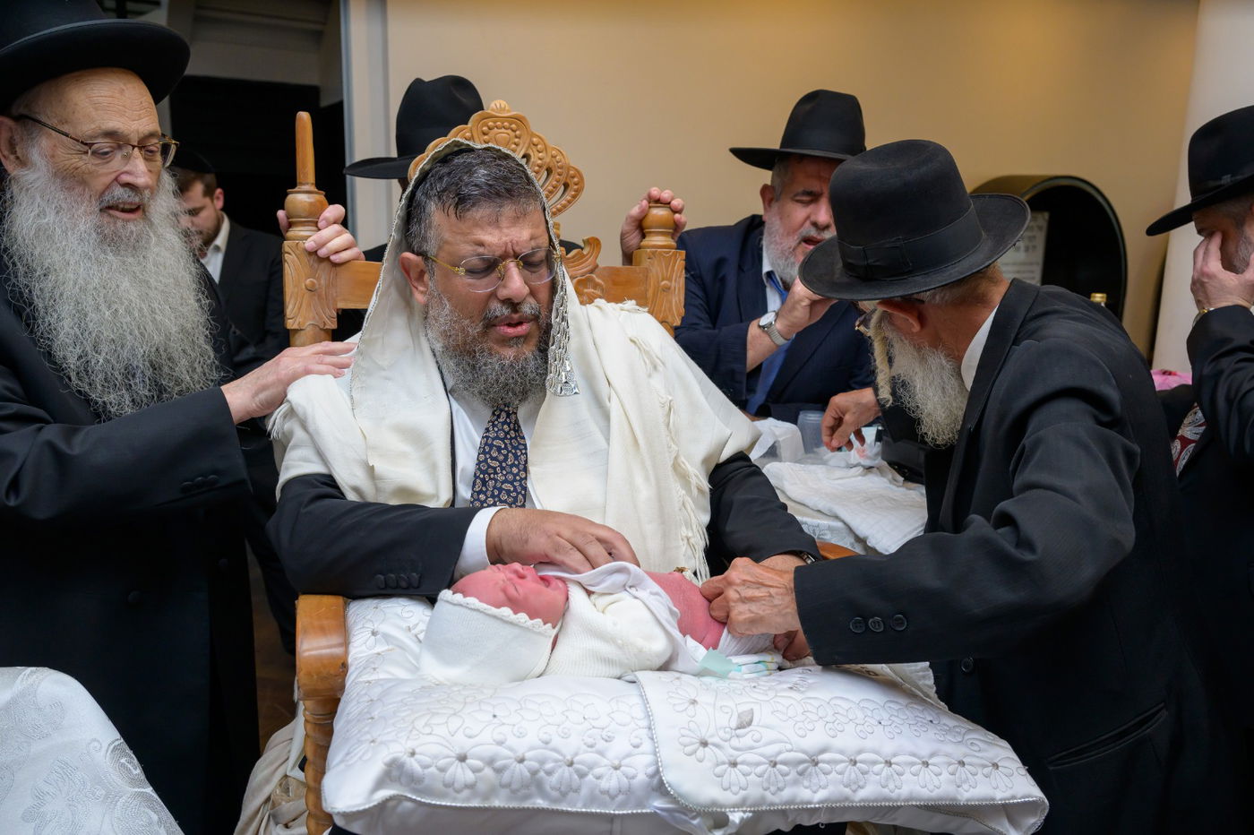 שמחת הברית לנינו של הגר"מ מאיה • תיעוד