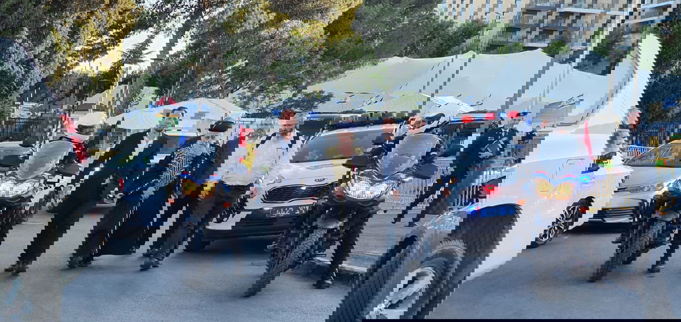 זופניק בכיכר • כל התמונות, הנייעס והחשיפות של השבוע