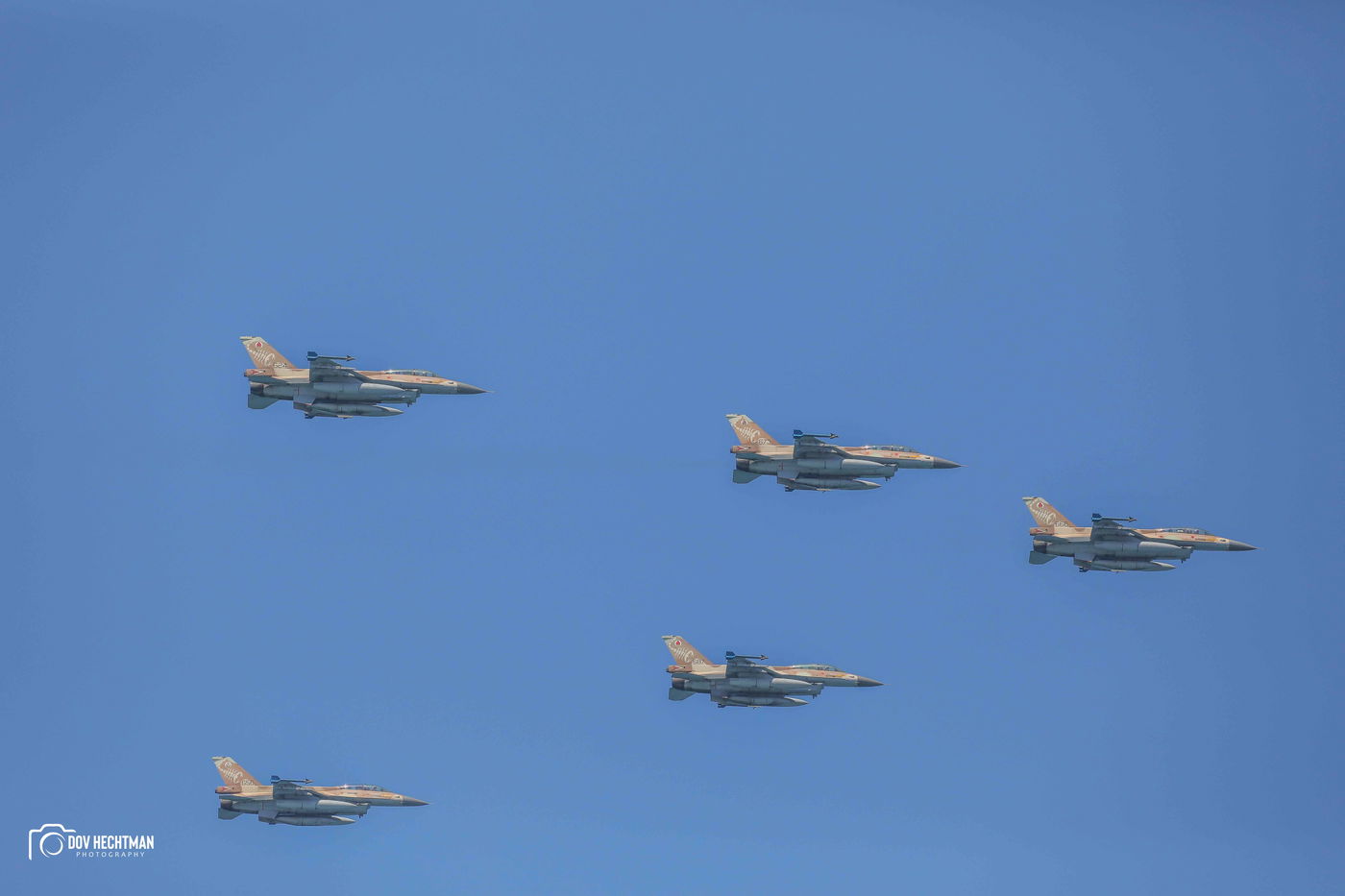 במבט קרוב: תיעוד מרהיב של מטס יום העצמאות ה-75