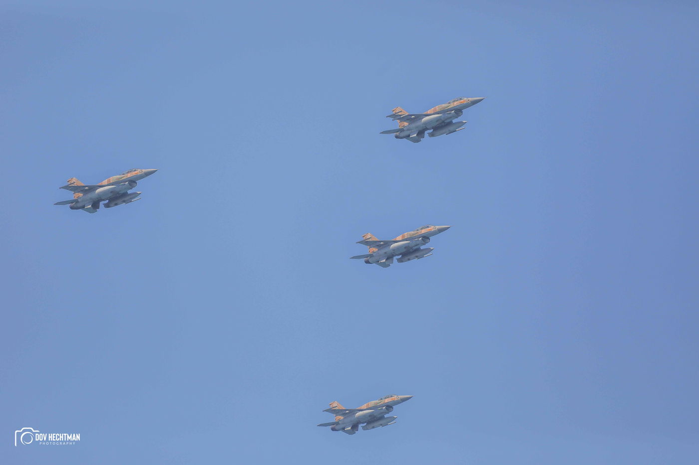 במבט קרוב: תיעוד מרהיב של מטס יום העצמאות ה-75